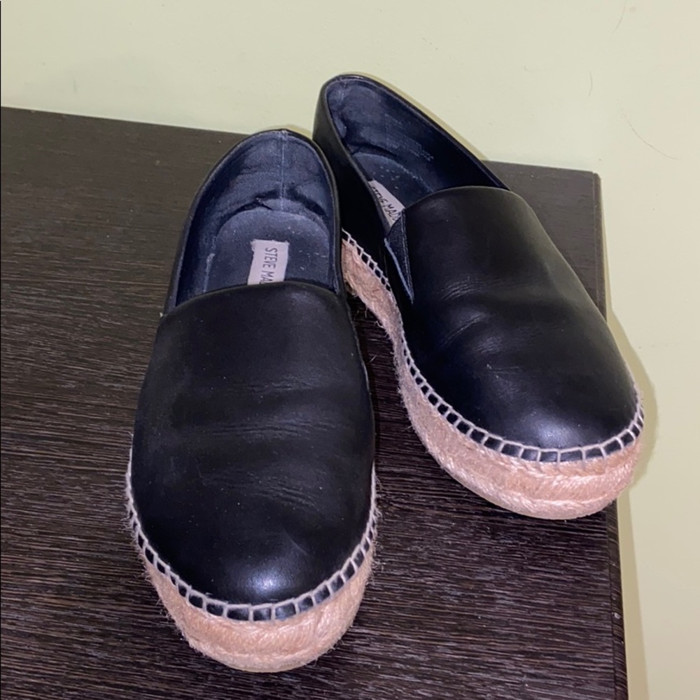 Nearly NEW Steve Madden Espadrilles